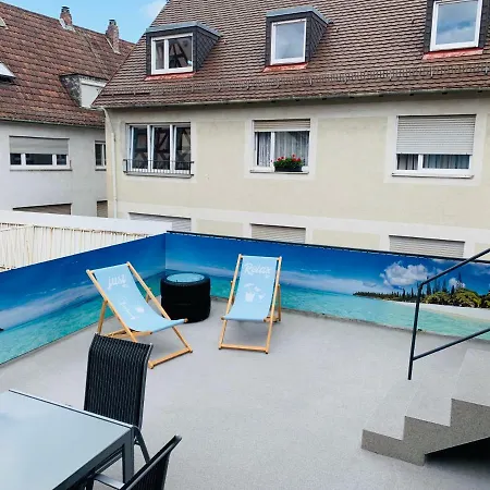 Schoenes Terrasse 2p. Stadtnah Wlan דירה *