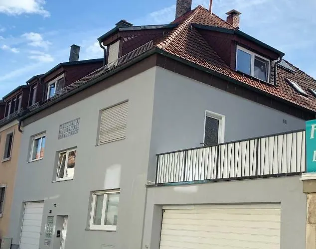 Schönes Terrasse 2p. Stadtnah Wlan Apartamento